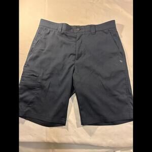 Mens Gray PGA Shorts Size: 32